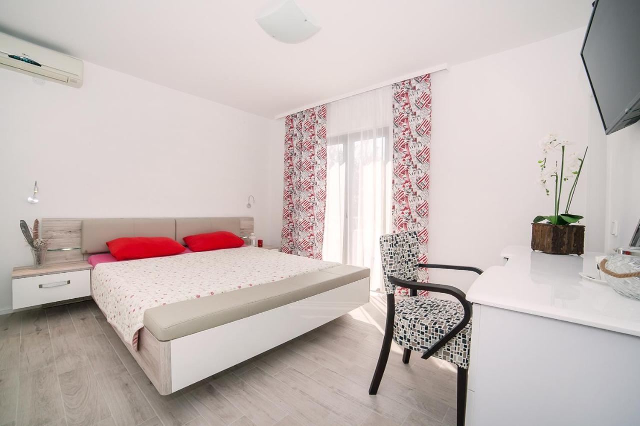 Villa Mona 2 Budva Buitenkant foto