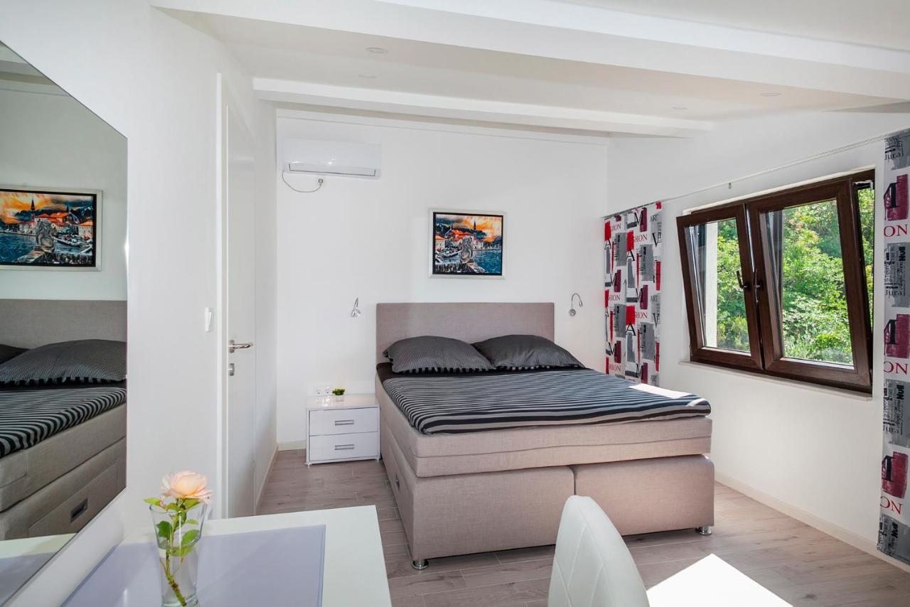 Villa Mona 2 Budva Buitenkant foto