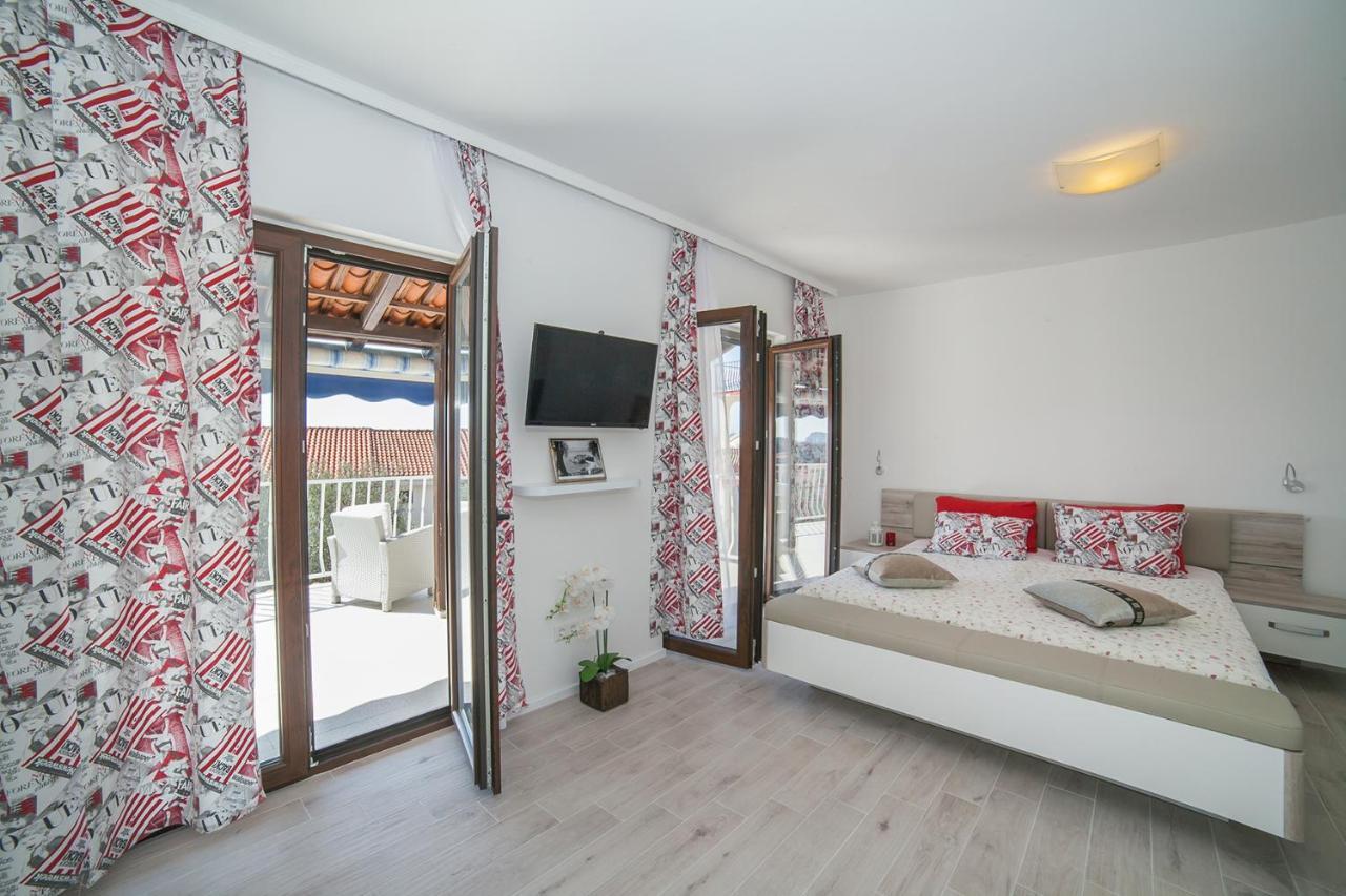 Villa Mona 2 Budva Buitenkant foto