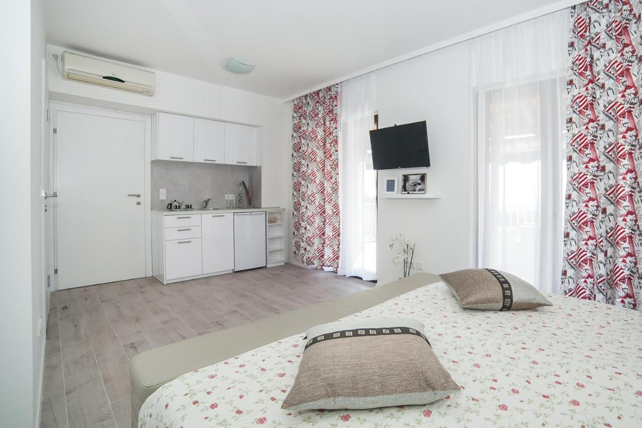 Villa Mona 2 Budva Buitenkant foto